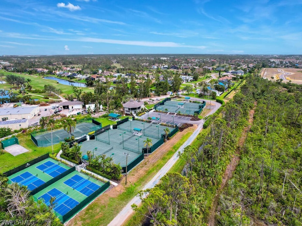 17327 Birchwood Ln, Fort Myers FL  33908-6183 exterior