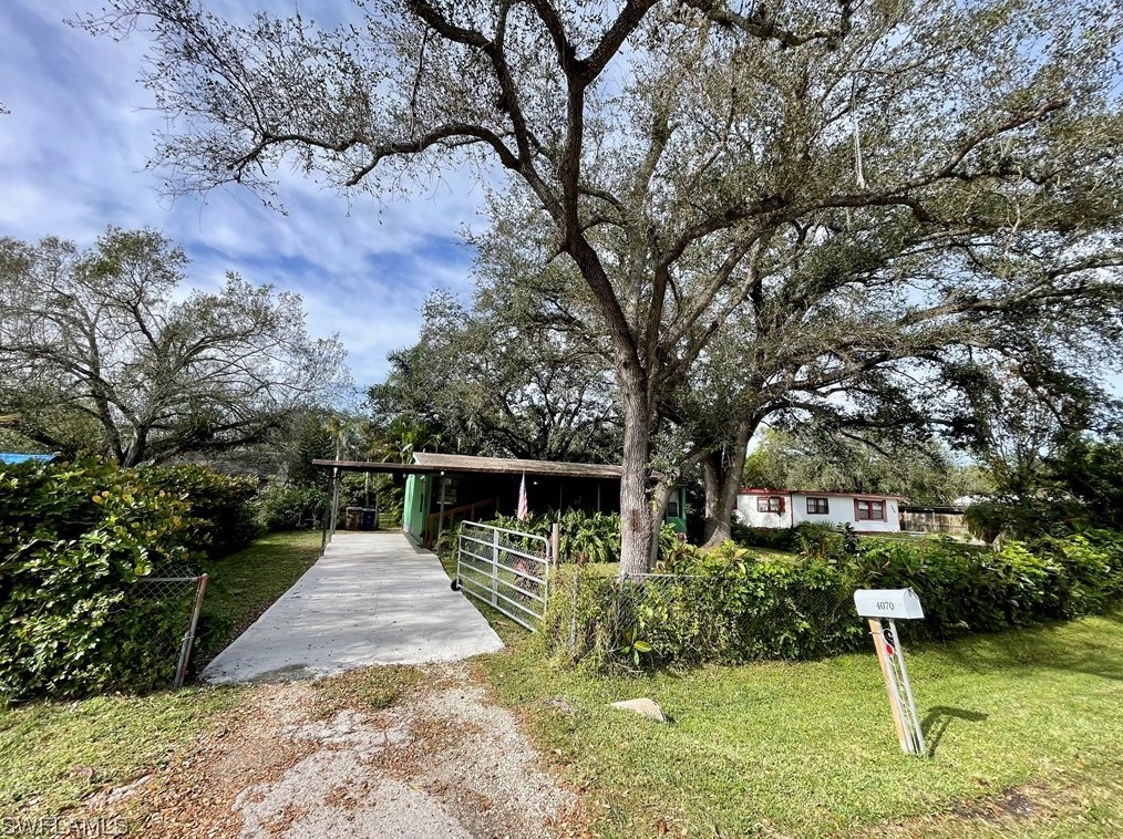 4070 Sabal Ln, Fort Myers, FL 33905
