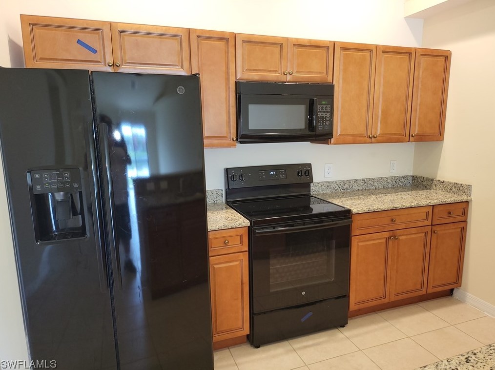 409 Nw 4th St, Cape Coral, FL 33909
