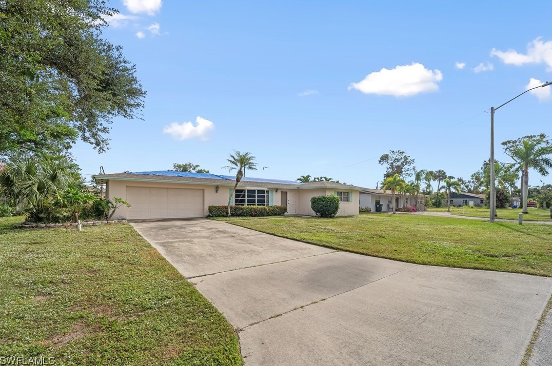 333 Fairview Ave, Fort Myers, FL 33905-2850