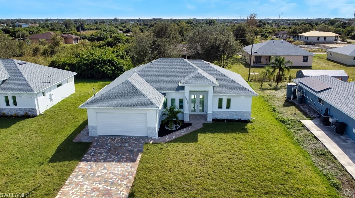 4309 13th St, Lehigh Acres, FL 33976-2716