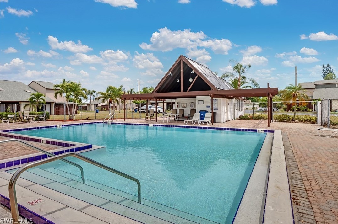 12937 Sandpoint Ct, Fort Myers, FL 33919-4855