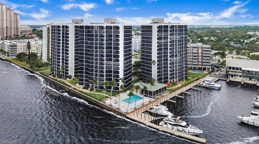 1900 Virginia Ave #503, Fort Myers, FL 33901