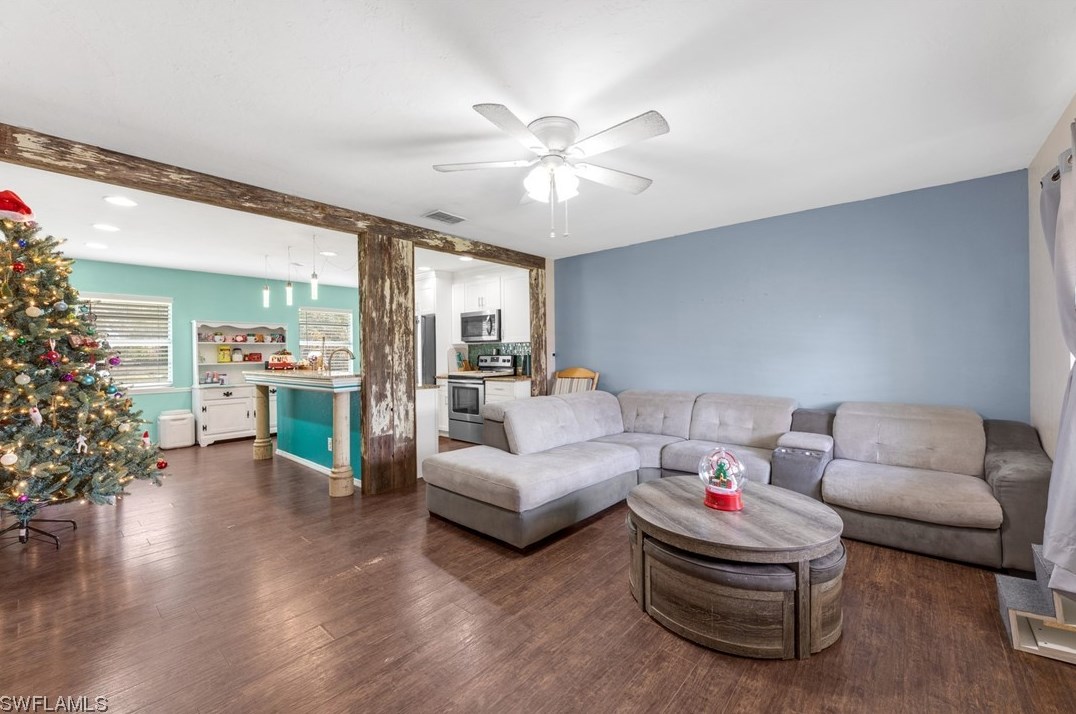 1706 Robert Ave, Lehigh Acres, FL 33972-1712