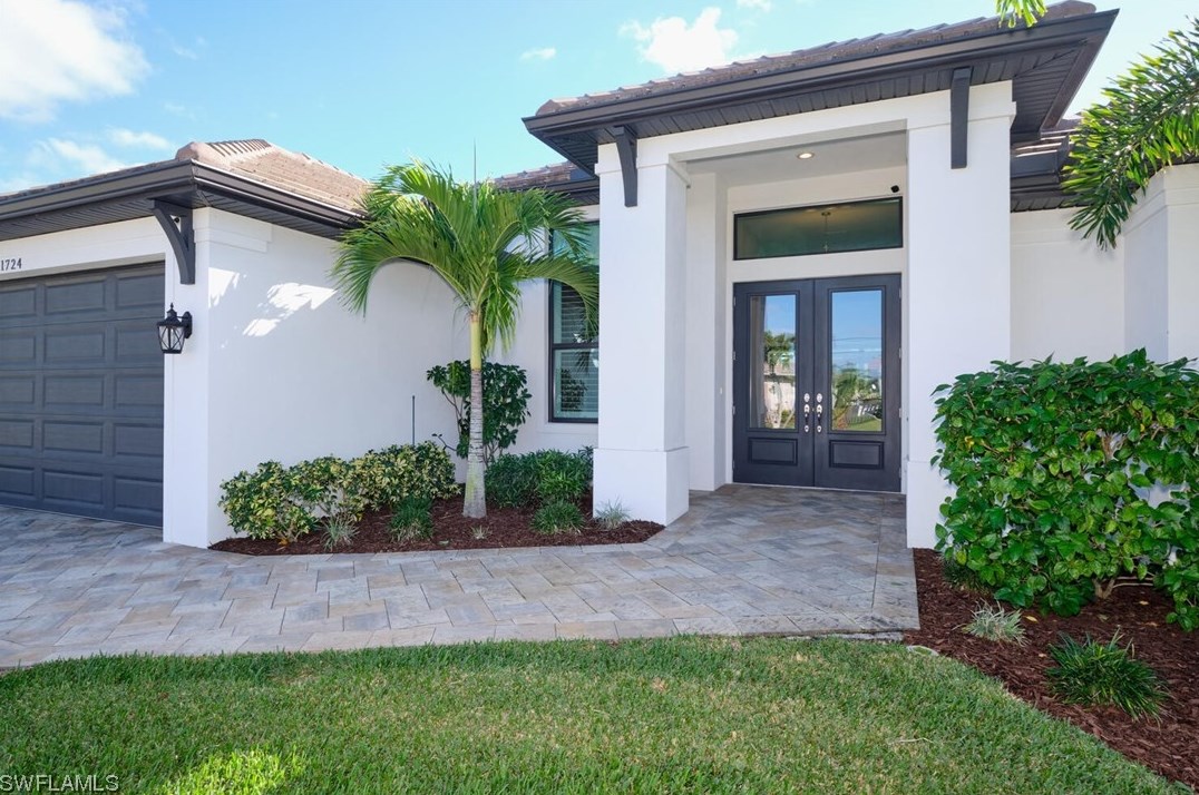 1724 Sw 54th St, Cape Coral, FL 33914