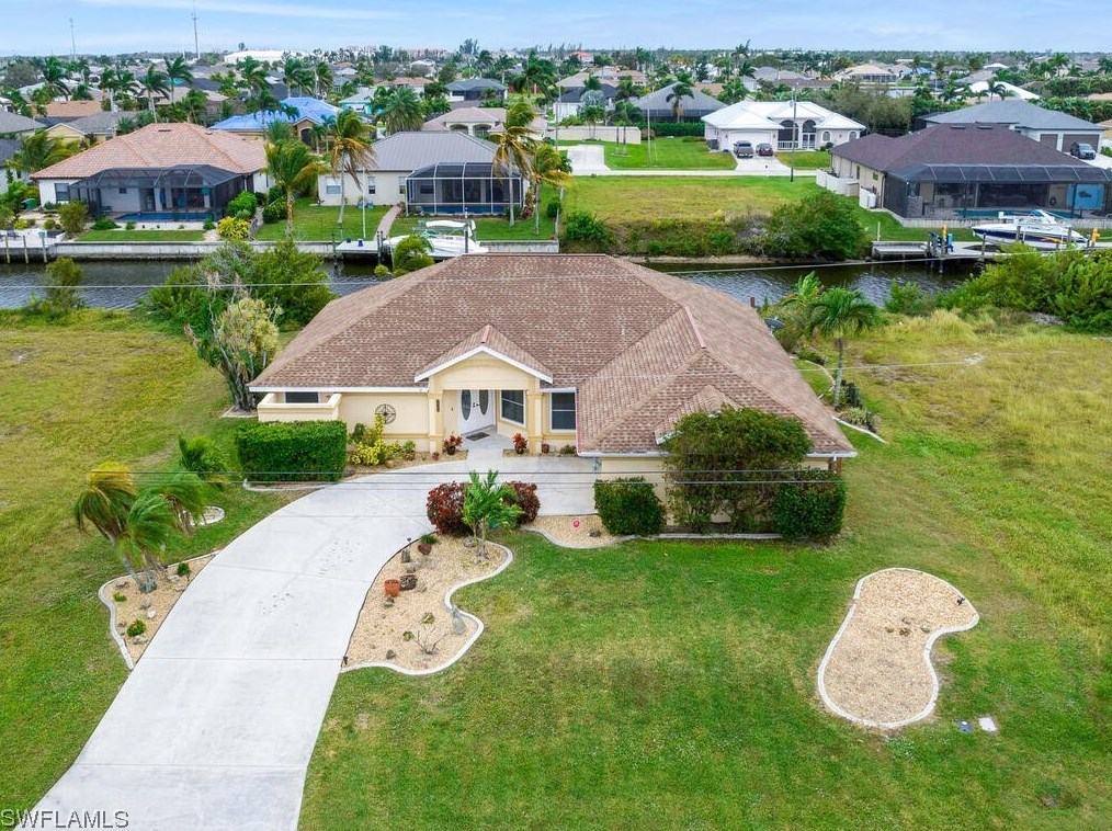 2244 28th St, Cape Coral, FL 33904-3332