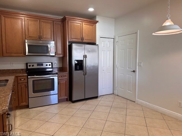17600 Brickstone Loop, Fort Myers, FL 33967