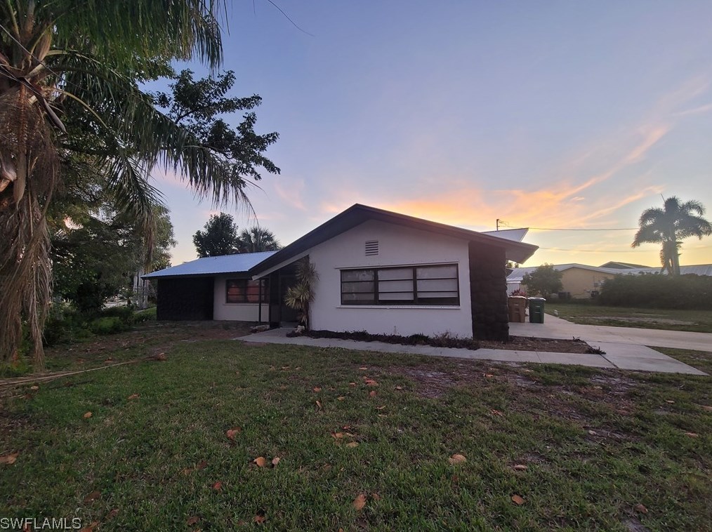 2906 Se 15th Pl, Cape Coral, FL 33904