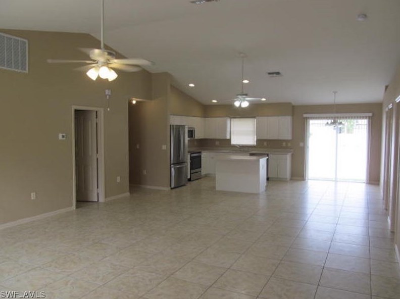 1207 7th St, Lehigh Acres, FL 33972-4164