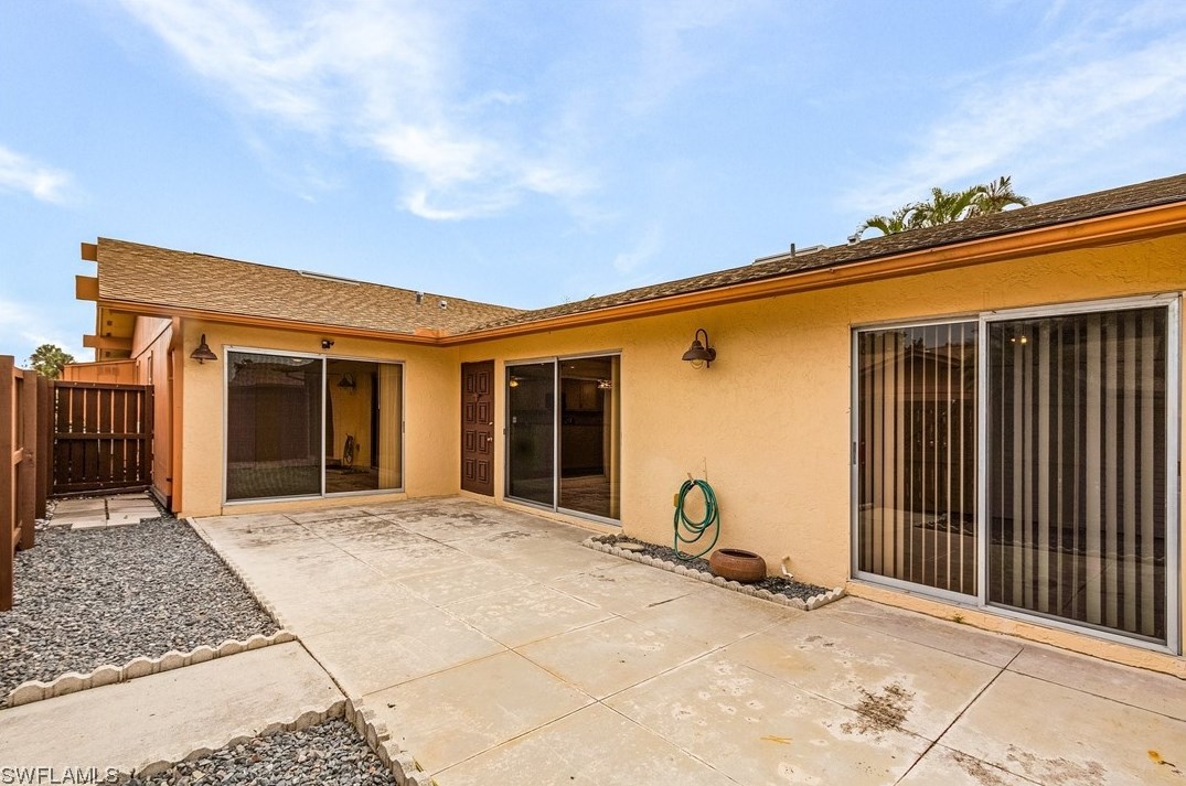 6372 Royal Woods Dr, Fort Myers, FL 33908-6189