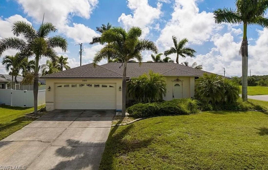 1801 Ne 22nd Ave, Cape Coral, FL 33909