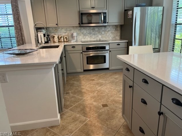 823 Meadowland Dr #j, Naples, FL 34108