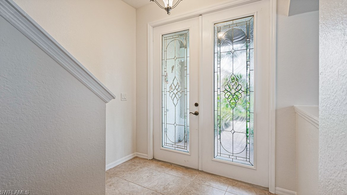 13537 Little Gem Cir, Fort Myers, FL 33913-7927