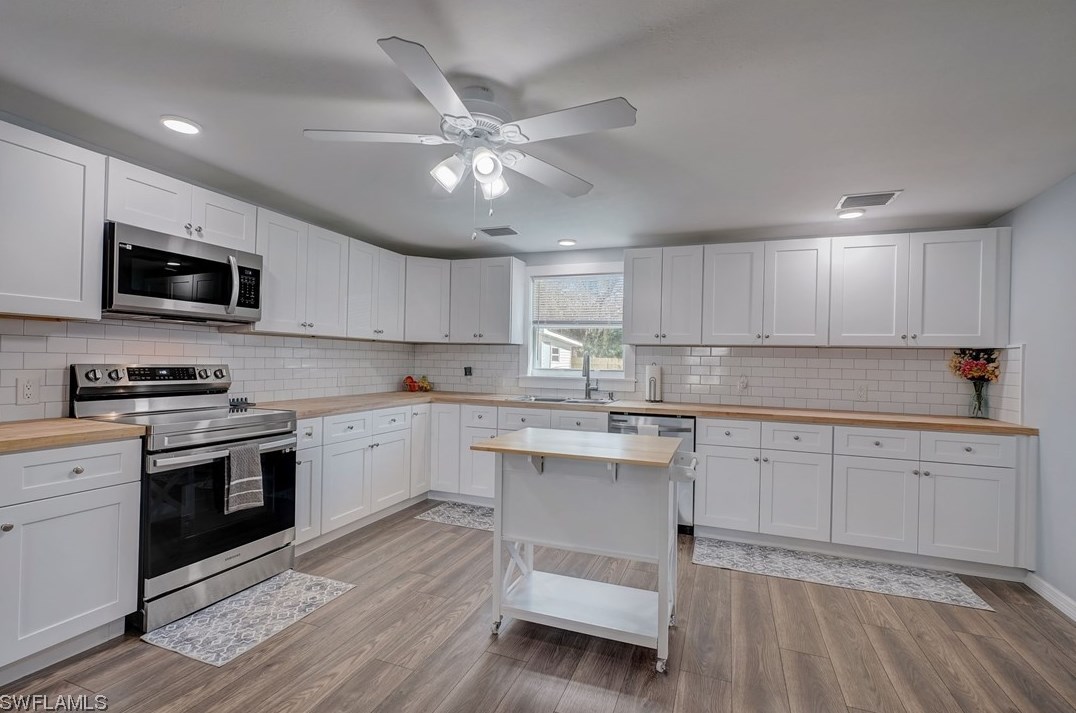 1197 Betmar Blvd, Fort Myers, FL 33903-4337