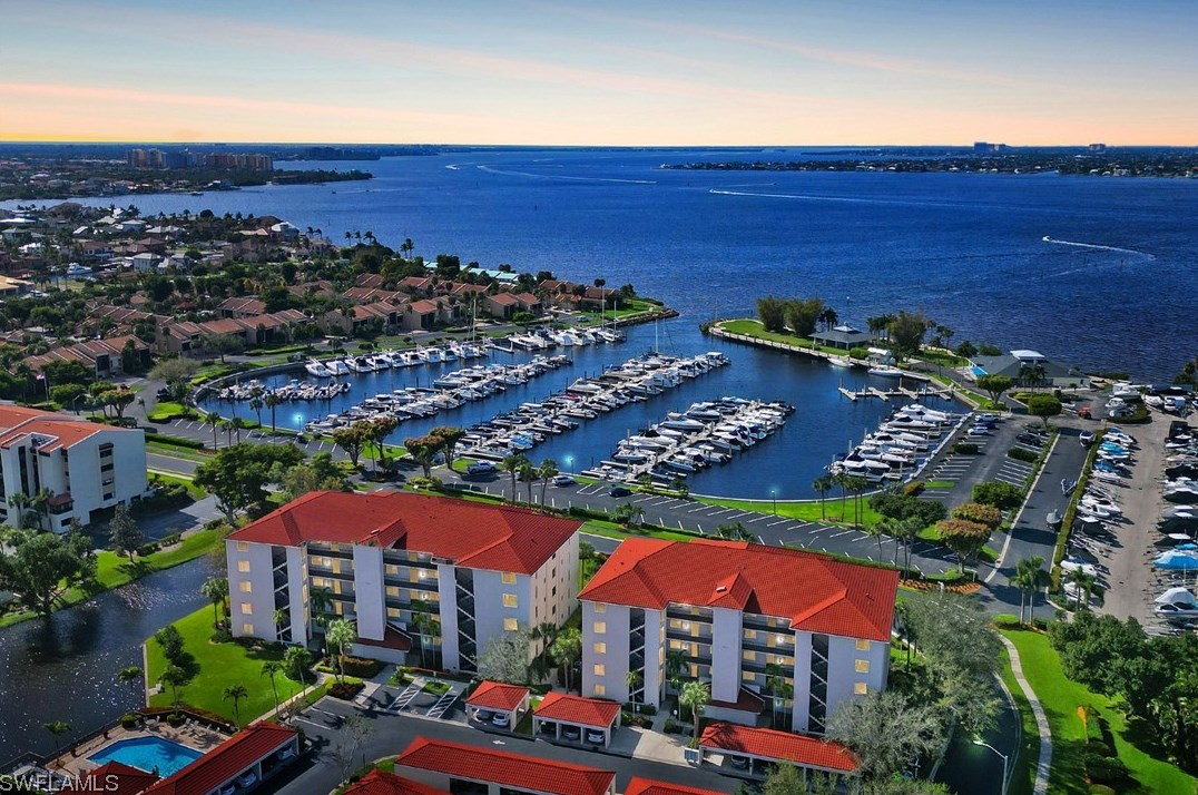 9431 Sunset Harbor Ln, Fort Myers, FL 33919-4609