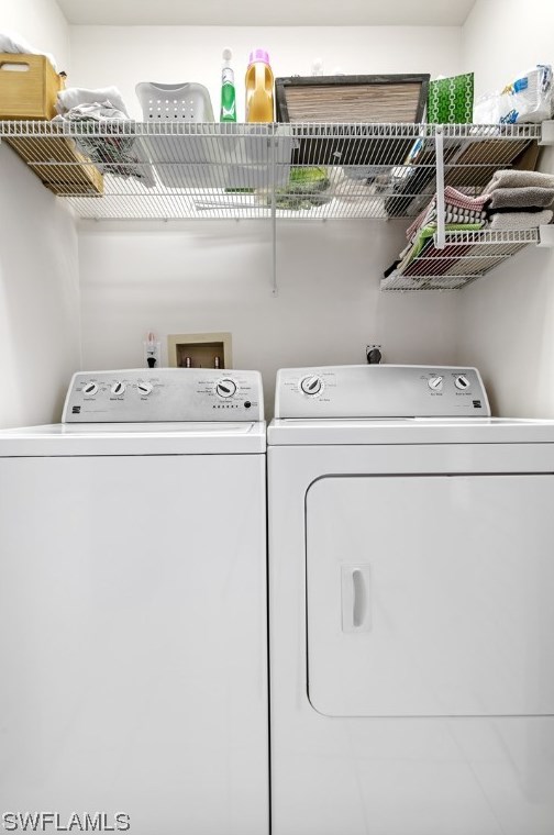 3561 Gloxinia Dr, Fort Myers FL  33917-2060 exterior