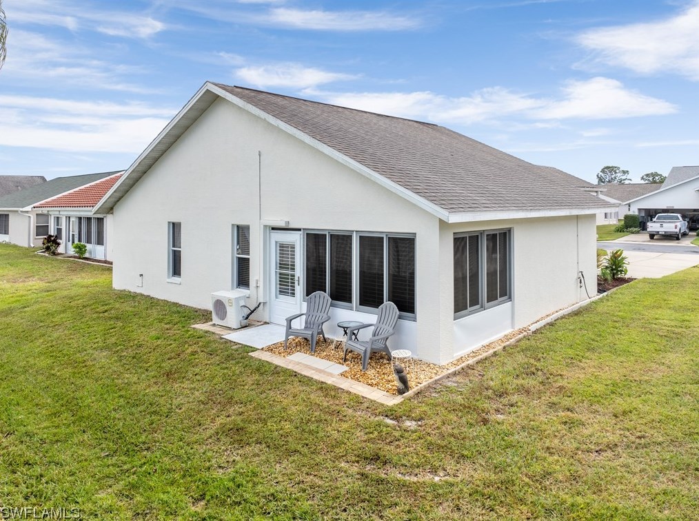 3561 Gloxinia Dr, Fort Myers FL  33917-2060 exterior