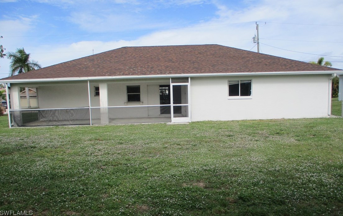 1306 11th St, Cape Coral, FL 33990-3664