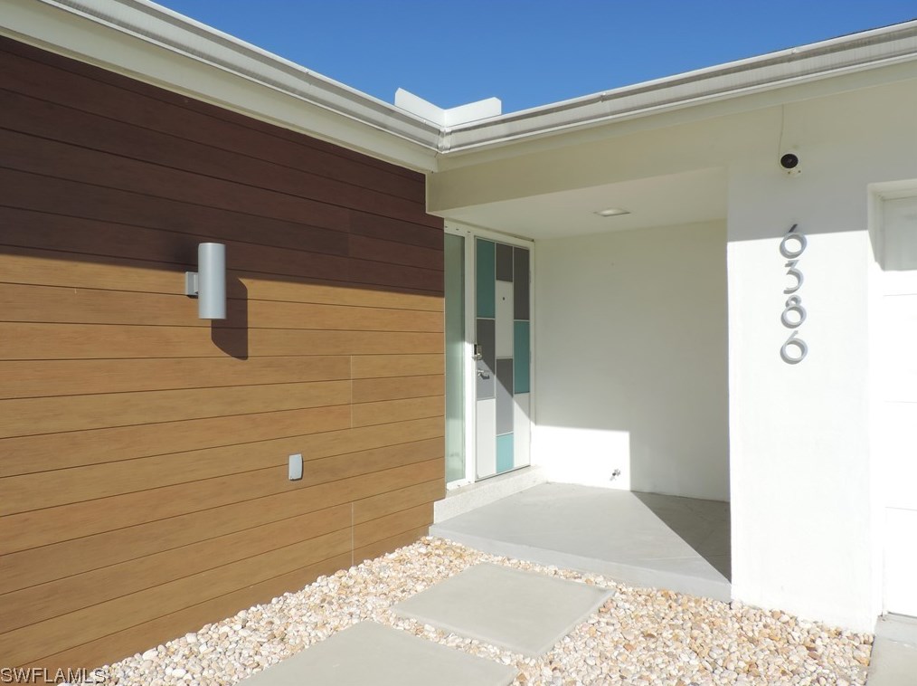 6386 Plumosa Ave, Fort Myers, FL 33908-4641