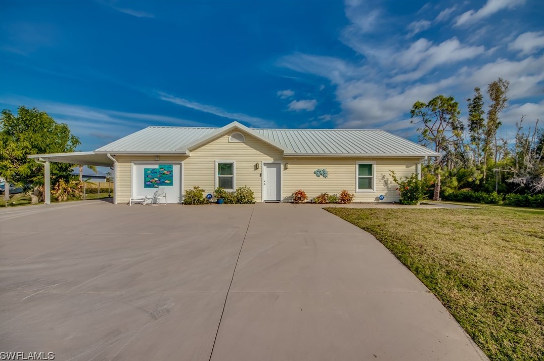4586 Gulf Shores Rd, Saint James City, FL 33956-2934
