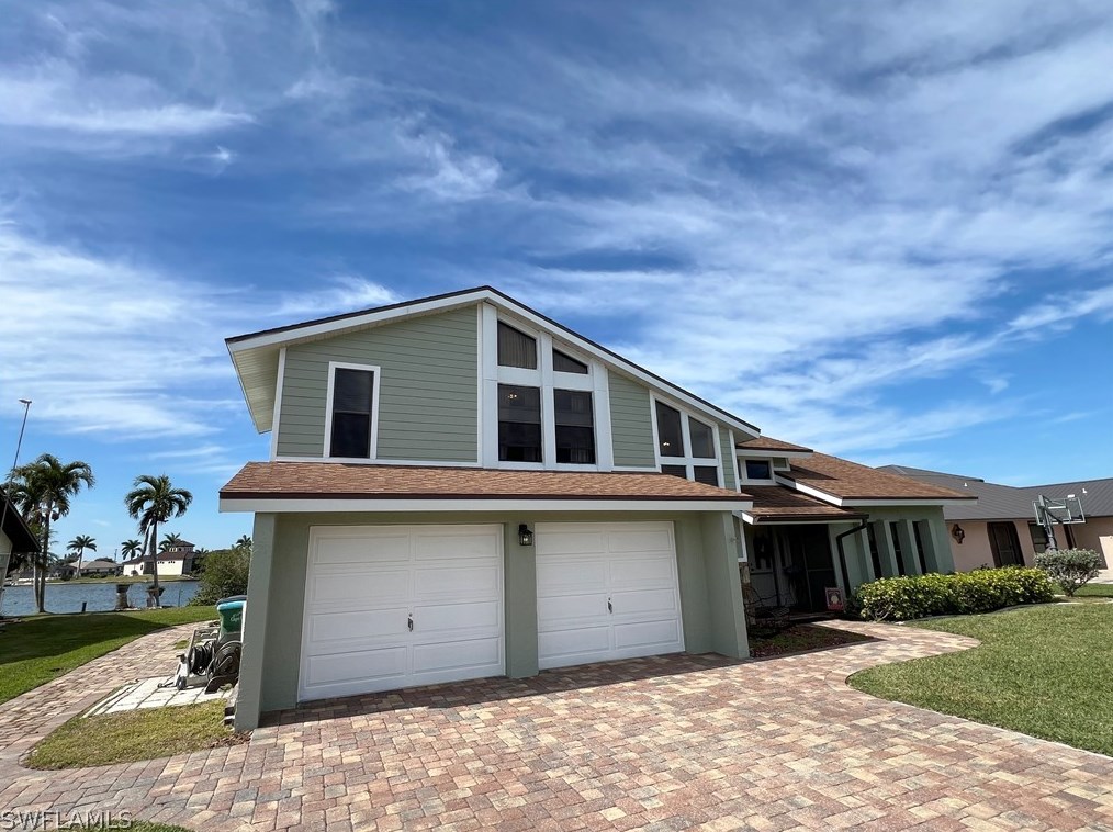 1008 Sw 4th Pl, Cape Coral, FL 33991