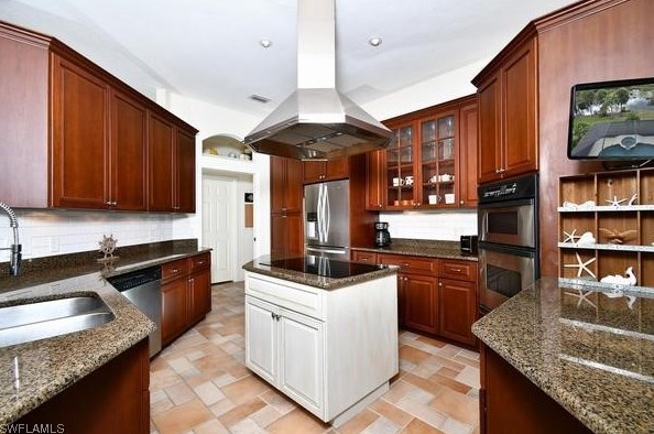 17707 Courtside Landings Cir, Punta Gorda, FL 33955-1981