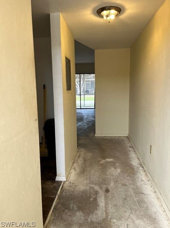 2640 Park Windsor Dr #203, Fort Myers, FL 33901