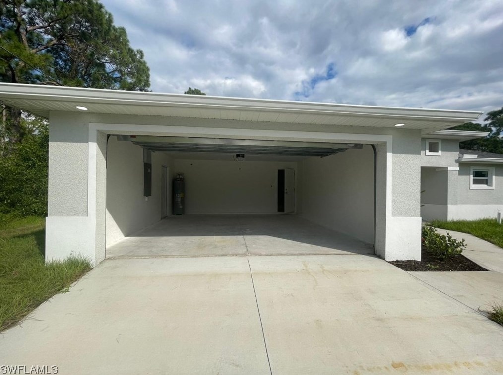 721 Anaconda Ave S, Lehigh Acres, FL 33974