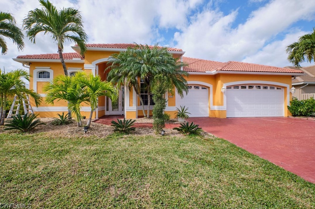 5024 8th Pl, Cape Coral, FL 33914-4317