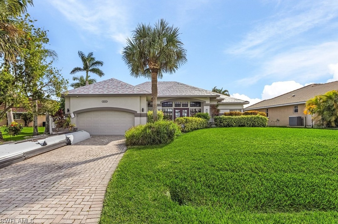1808 48th Ln, Cape Coral, FL 33914-6923