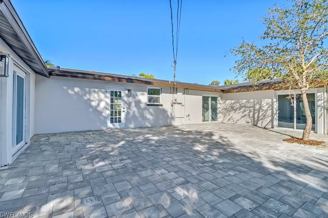 4321 Mariner Rd, Bonita Springs FL 34134-3964 exterior