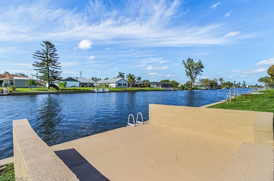 1826 Se 6th Ave, Cape Coral, FL 33990