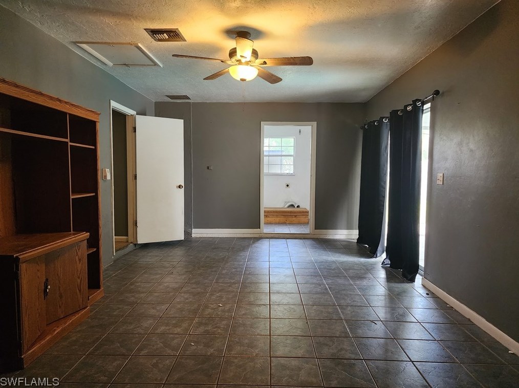 522 Michael Ave, Lehigh Acres FL  33936-1044 exterior