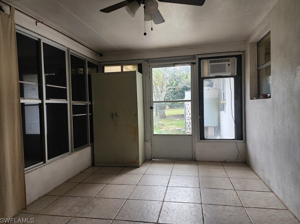 522 Michael Ave, Lehigh Acres FL  33936-1044 exterior