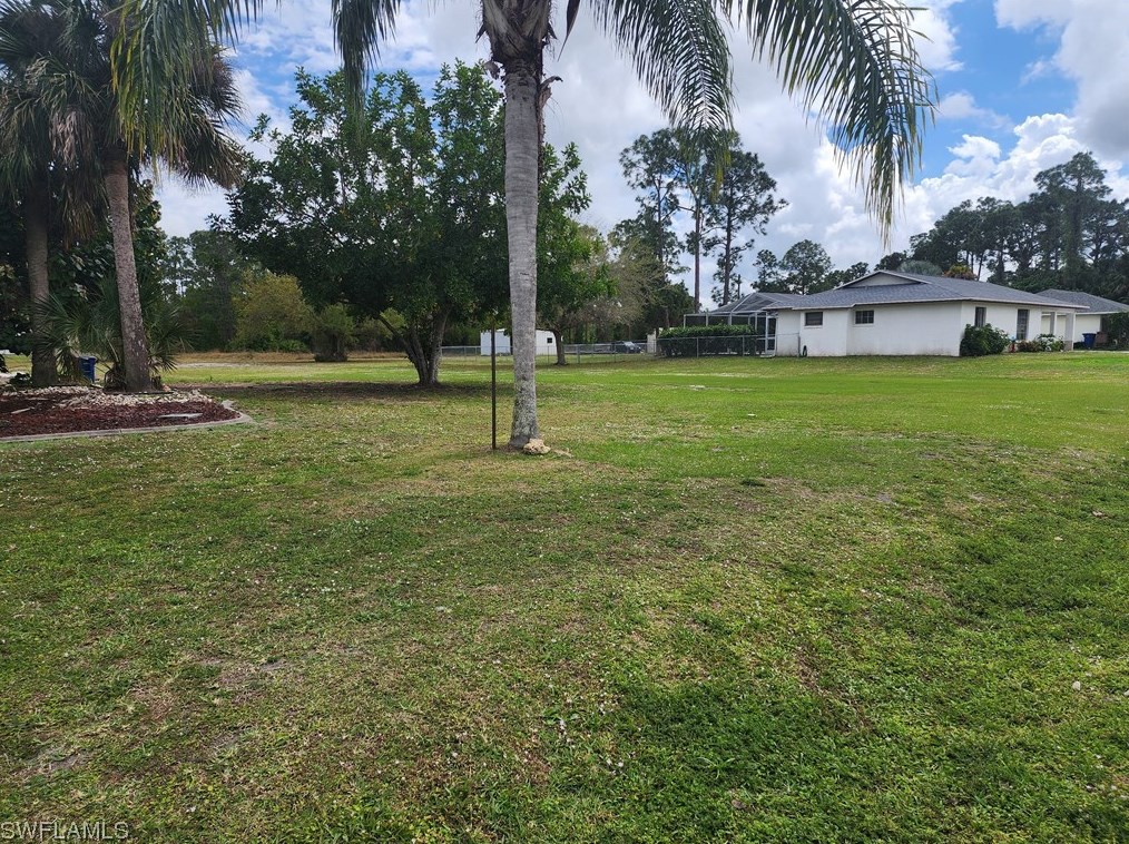 522 Michael Ave, Lehigh Acres FL  33936-1044 exterior