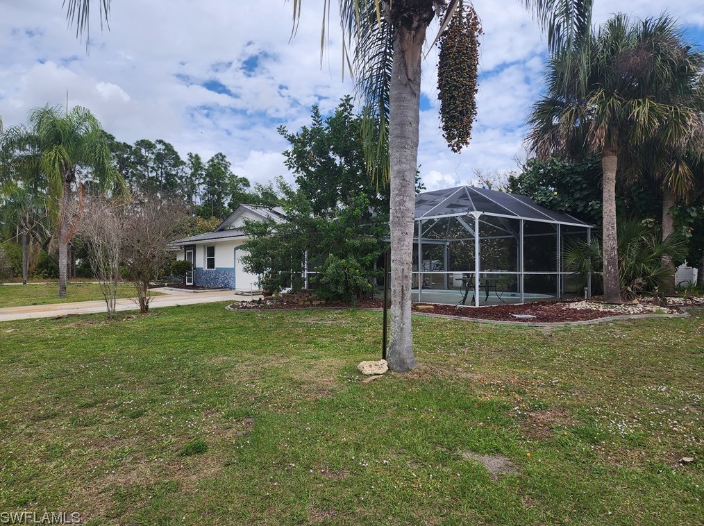 522 Michael Ave, Lehigh Acres FL  33936-1044 exterior
