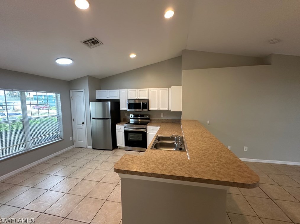 2206 Nw 21st Ave, Cape Coral, FL 33909