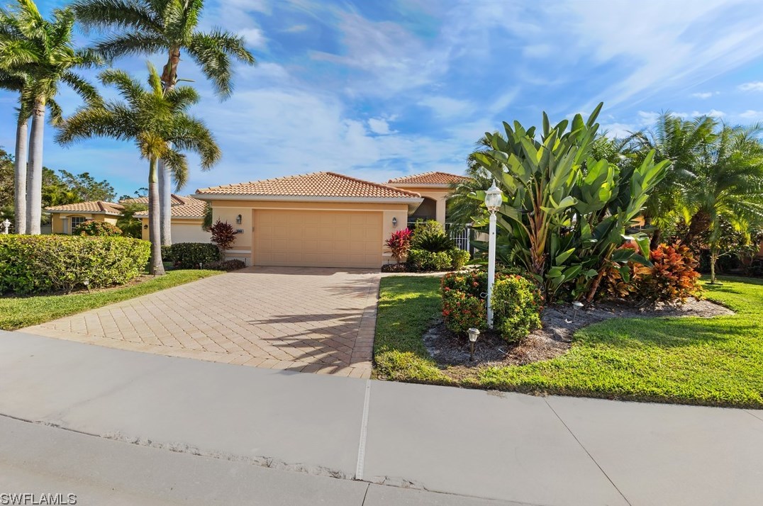 20860 Wheelock Dr, Fort Myers, FL 33917-7785