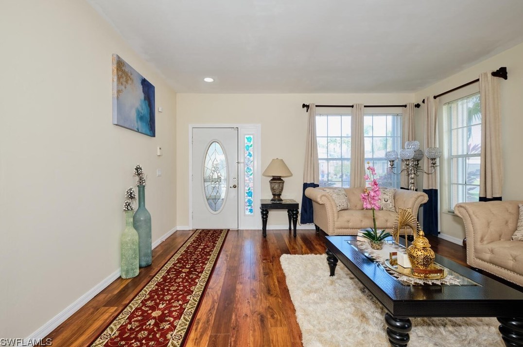 7897 Cameron Cir, Fort Myers, FL 33912-5669
