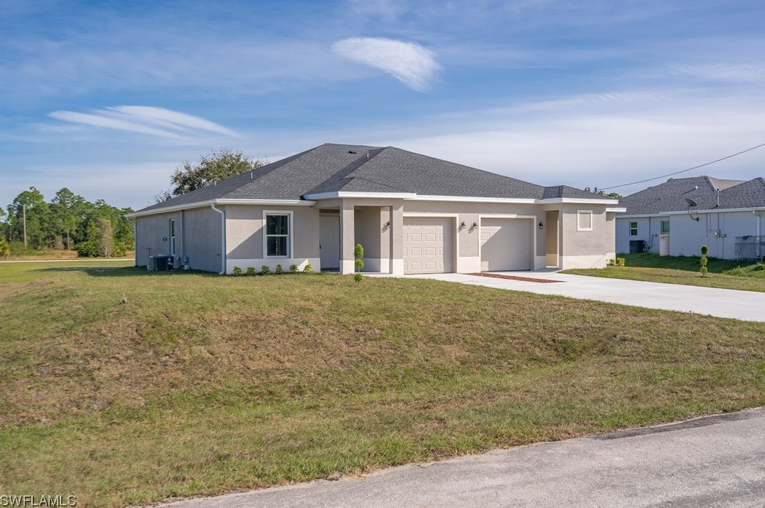 959 Eisenhower Blvd, Lehigh Acres, FL 33974