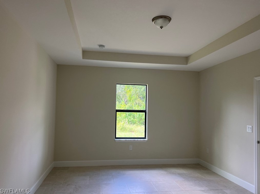 332 Peerless St, Lehigh Acres FL 33974-9440 exterior