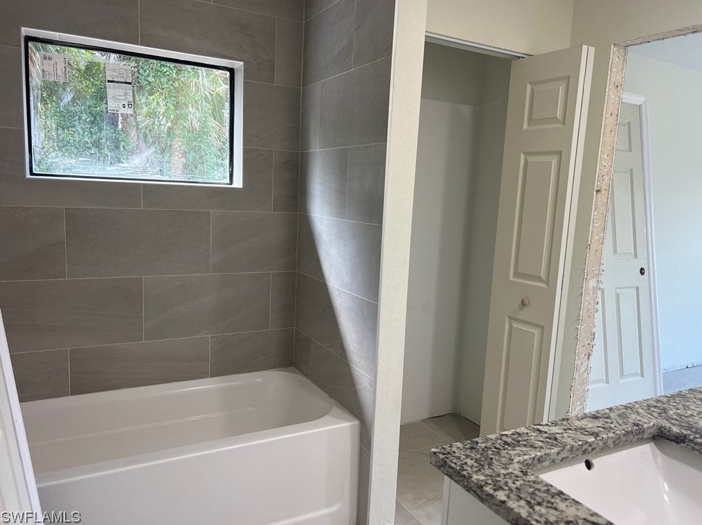 332 Peerless St, Lehigh Acres FL 33974-9440 exterior