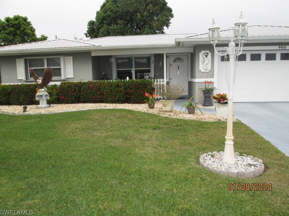 405 Parkside St, Lehigh Acres, FL 33936