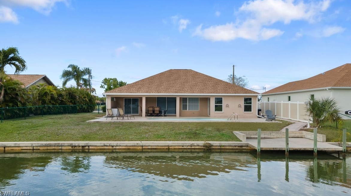 2326 8th St, Cape Coral, FL 33990-2795