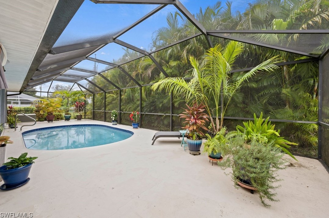 3708 2 Pl, Cape Coral FL  33904-4814 exterior