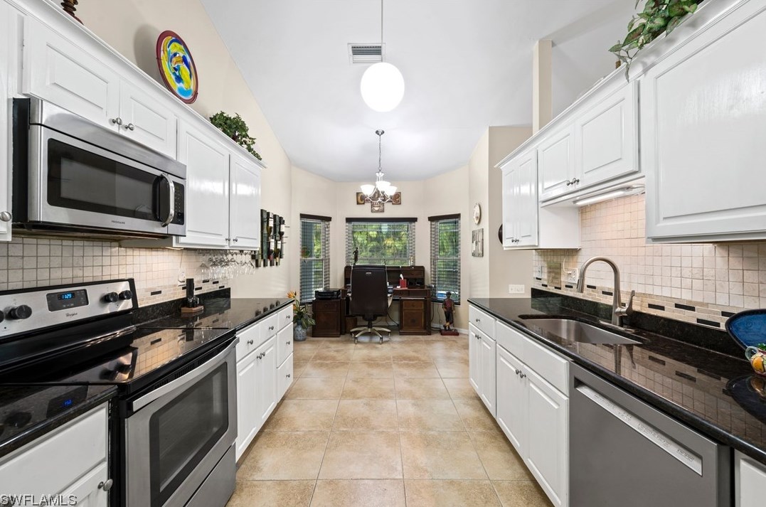 3708 2 Pl, Cape Coral FL  33904-4814 exterior