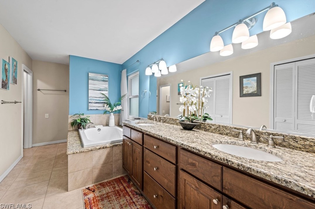 3708 2 Pl, Cape Coral FL  33904-4814 exterior
