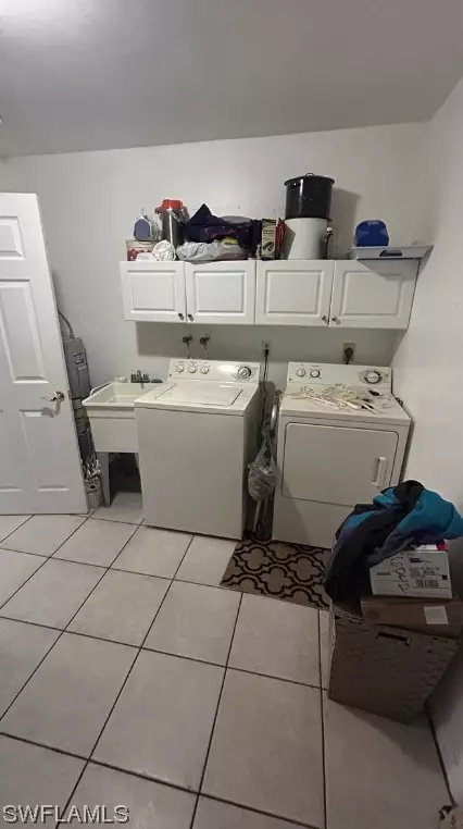 218 Ground Dove Cir, Lehigh Acres FL  33936-6909 exterior