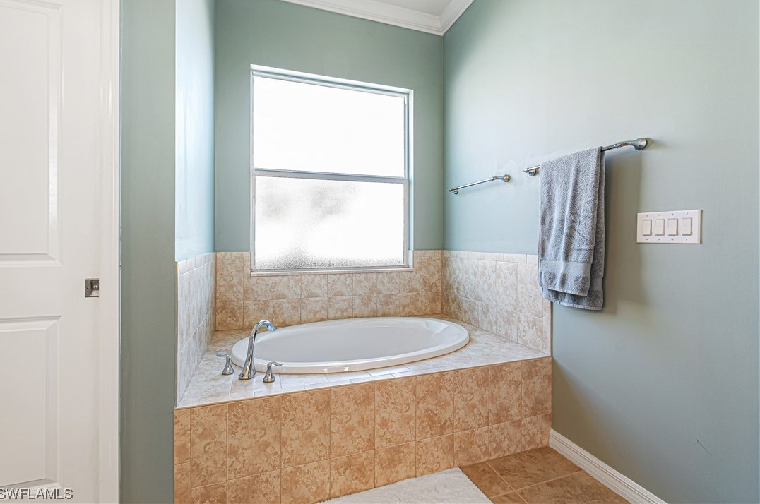 10614 Carena Cir, Fort Myers FL  33913-6818 exterior