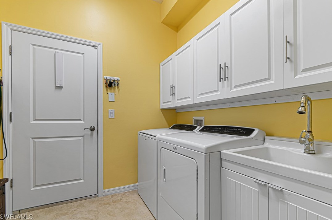 10614 Carena Cir, Fort Myers FL  33913-6818 exterior